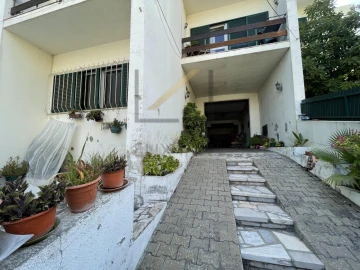 Moradia T4 para Venda em Palmela