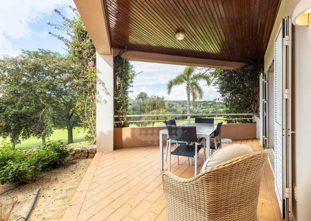 Apartamento T2 para Venda em Lagoa e Carvoeiro Foto 2