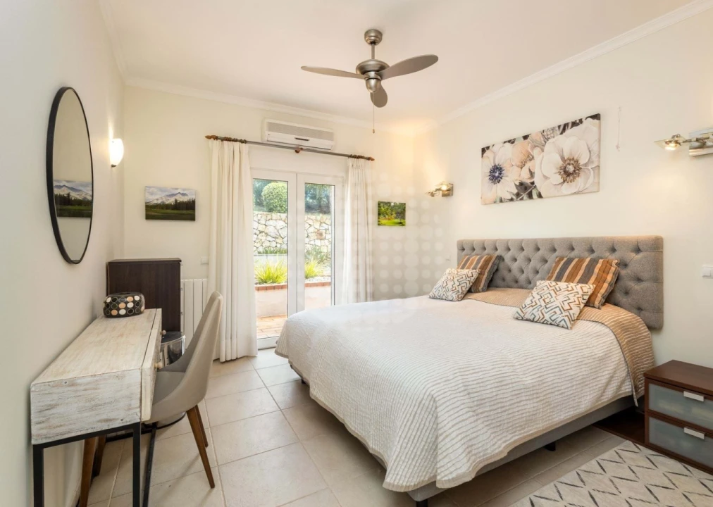 Apartamento T2 para Venda em Lagoa e Carvoeiro Foto 7