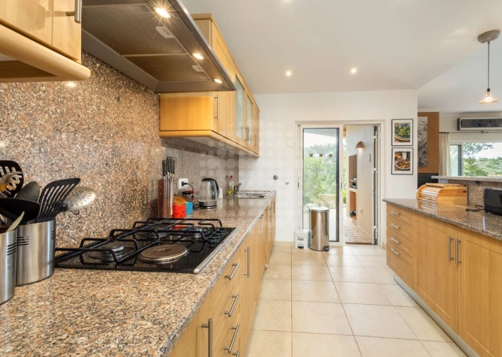 Apartamento T2 para Venda em Lagoa e Carvoeiro Foto 5
