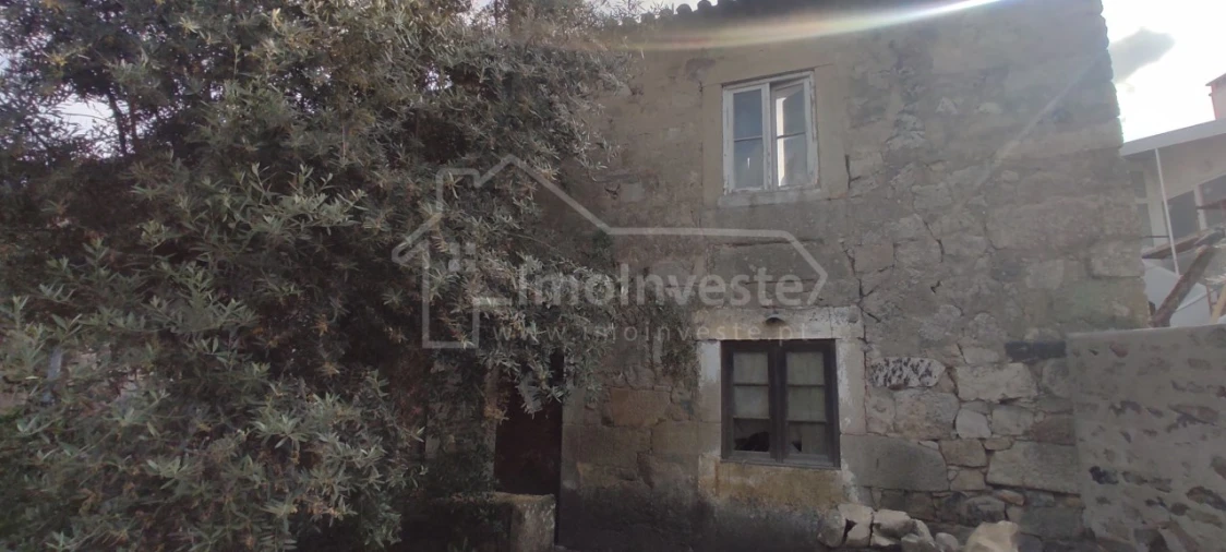 Moradia T10 para Venda em Alcains Foto 4