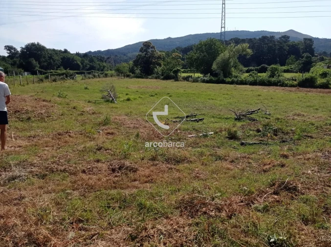Terreno para Venda em Valença, Cristelo Covo e Arão Foto 1