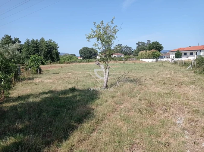 Terreno para Venda em Valença, Cristelo Covo e Arão Foto 8