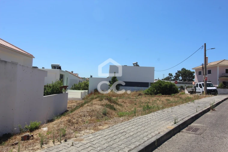 Terreno para Venda em Amora Foto 11