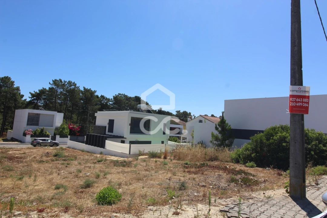 Terreno para Venda em Amora Foto 6