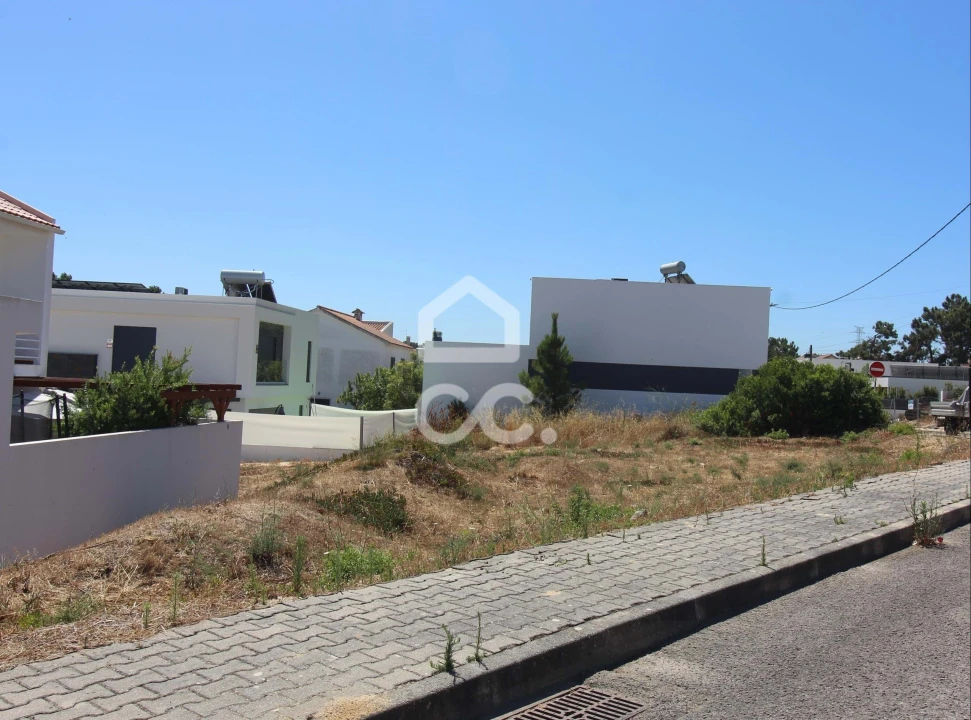 Terreno para Venda em Amora Foto 5