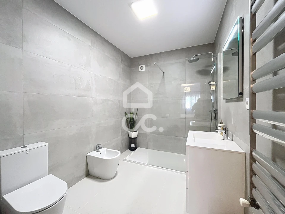 Moradia T2 para Venda em Foz do Arelho Foto 30