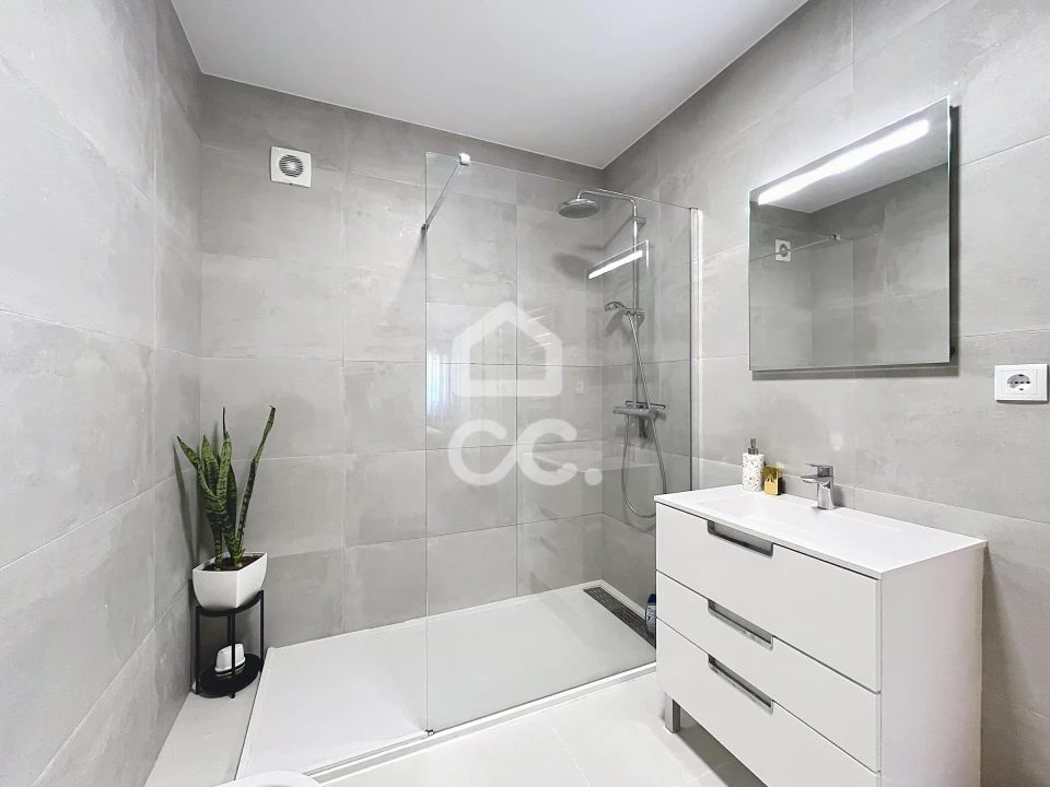 Moradia T2 para Venda em Foz do Arelho Foto 31