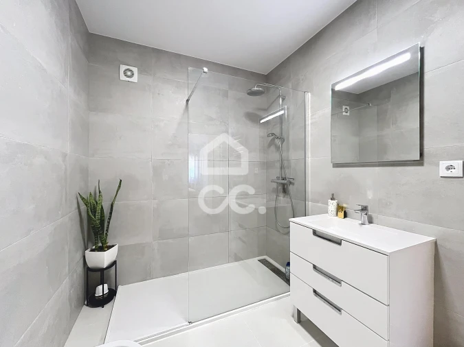 Moradia T2 para Venda em Foz do Arelho Foto 31