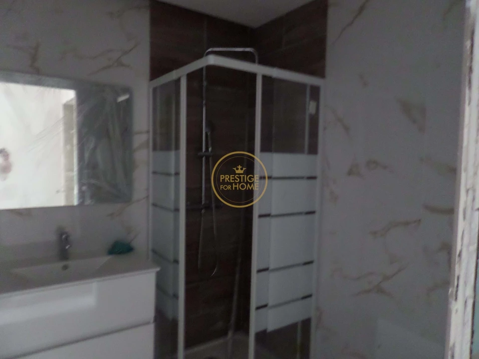 Prédio para Venda em Faro (Sé e São Pedro) Foto 6