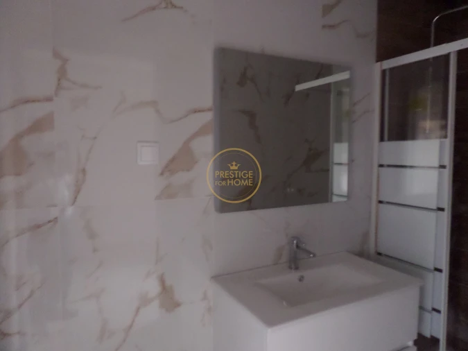 Prédio para Venda em Faro (Sé e São Pedro) Foto 4