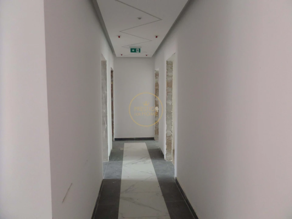 Prédio para Venda em Faro (Sé e São Pedro) Foto 9