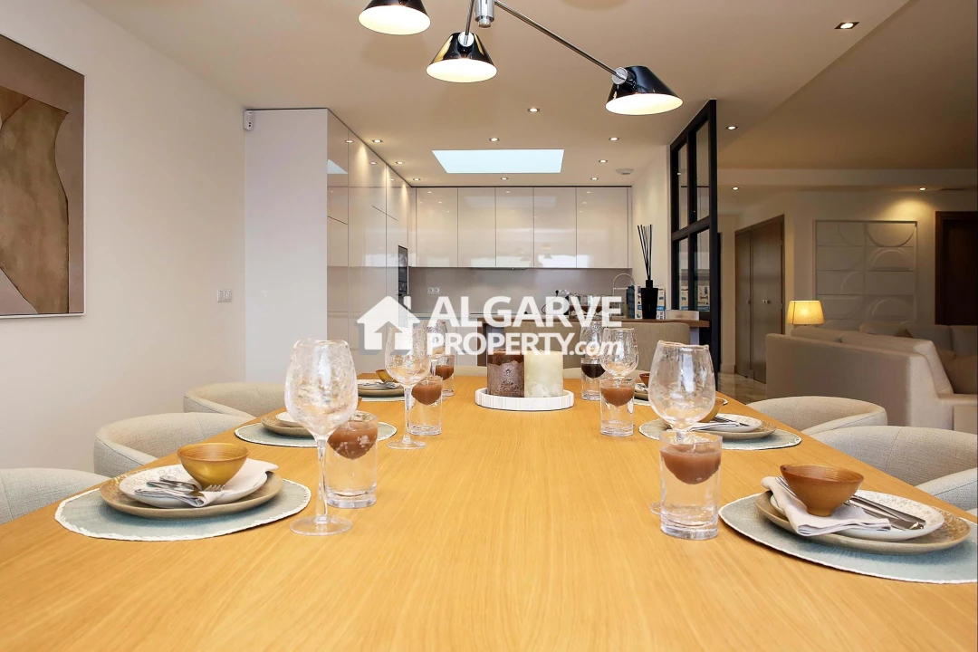 Moradia T4 para Venda em Montenegro Foto 12