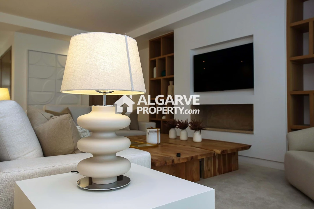 Moradia T4 para Venda em Montenegro Foto 27