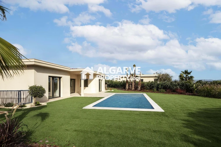 Moradia T4 para Venda em Montenegro Foto 47