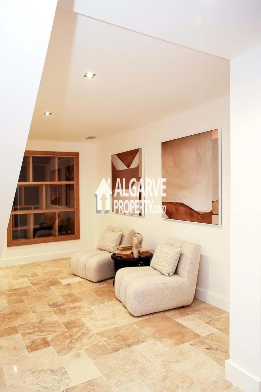 Moradia T4 para Venda em Montenegro Foto 36