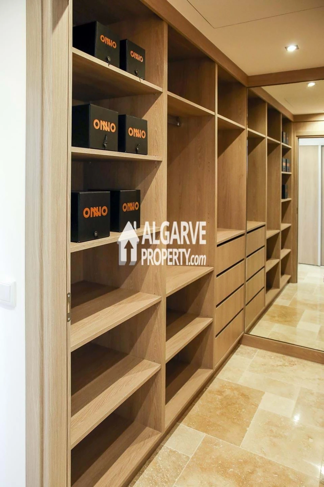 Moradia T4 para Venda em Montenegro Foto 19