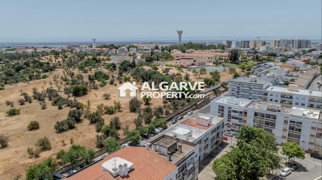 Apartamento T2 para Venda em Faro (Sé e São Pedro) Foto 23