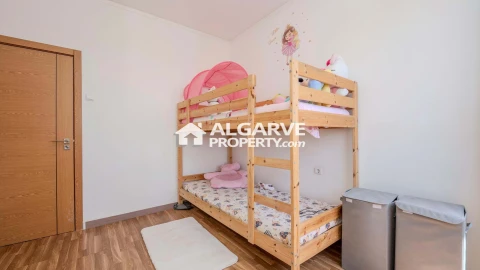 Apartamento T2 para Venda em Faro (Sé e São Pedro)