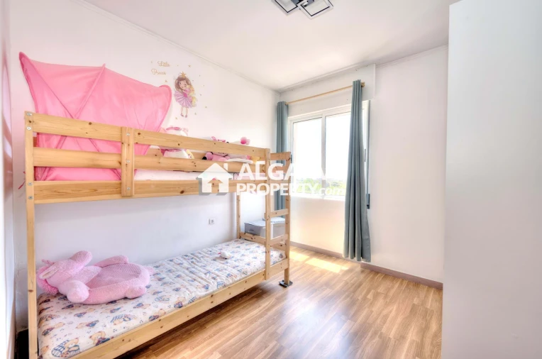 Apartamento T2 para Venda em Faro (Sé e São Pedro) Foto 12
