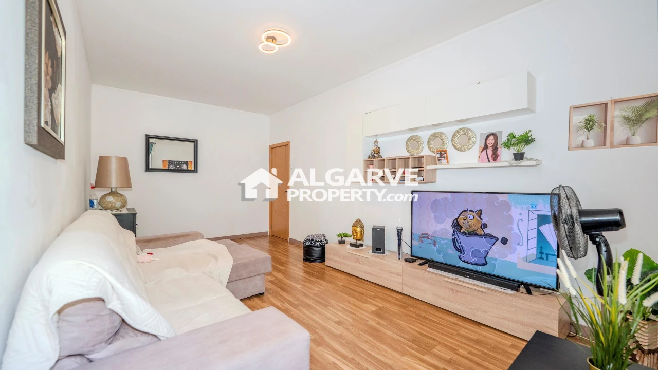 Apartamento T2 para Venda em Faro (Sé e São Pedro) Foto 7