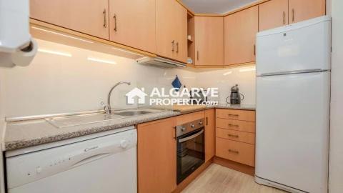 Moradia T4 para Venda em Quarteira