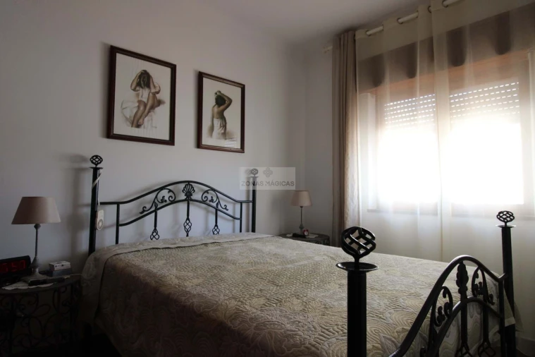 Moradia T3 para Venda em Odiaxere Foto 28