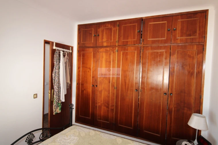 Moradia T3 para Venda em Odiaxere Foto 30