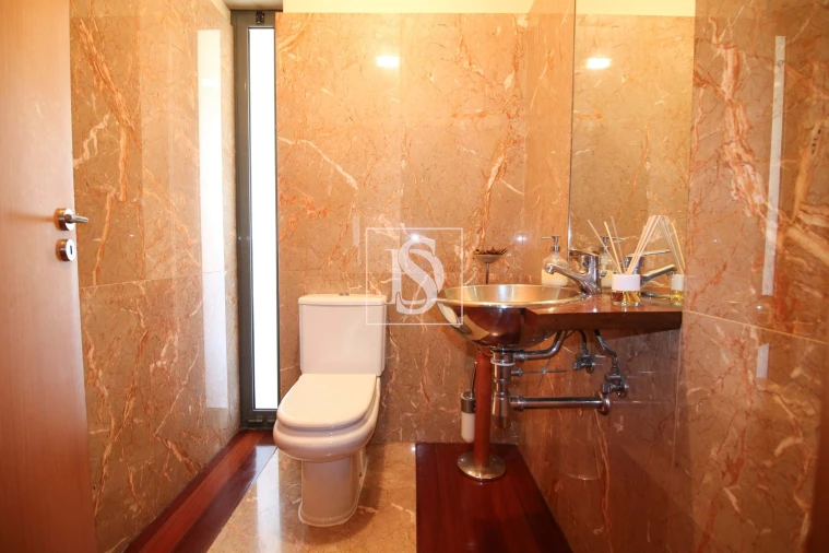 Moradia T4 para Venda em Nogueiró e Tenões Foto 6