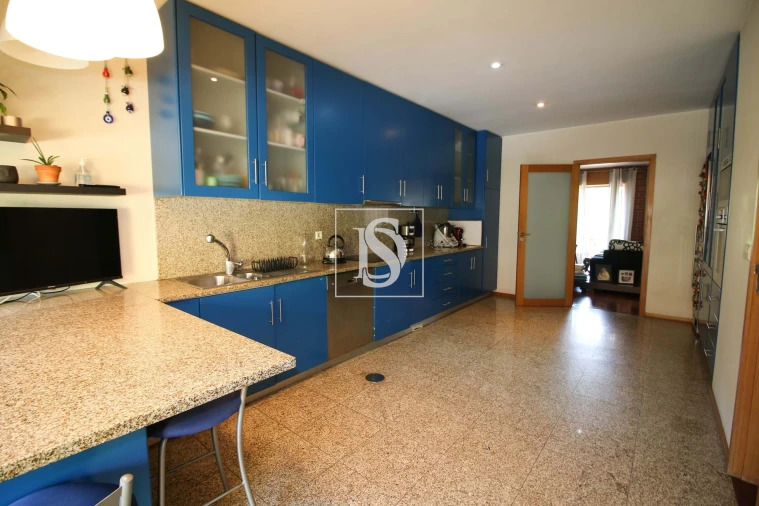 Moradia T4 para Venda em Nogueiró e Tenões Foto 8