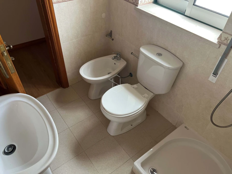 Apartamento T4 para Venda em Pataias e Martingança Foto 29