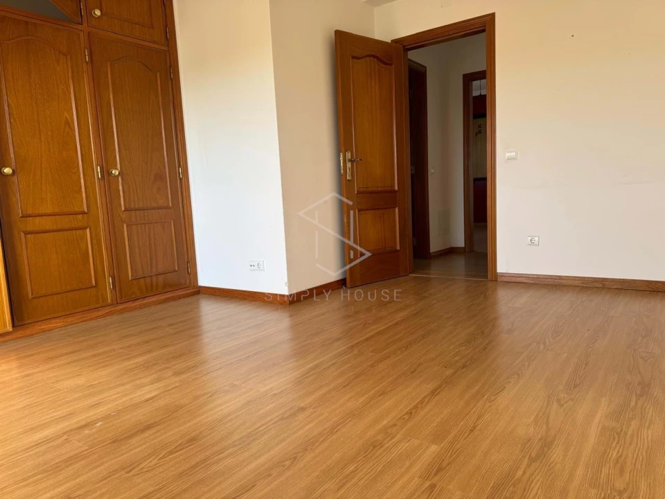 Apartamento T4 para Venda em Pataias e Martingança Foto 41
