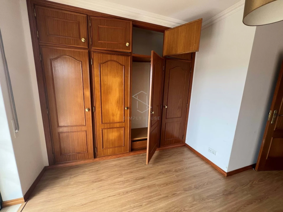 Apartamento T4 para Venda em Pataias e Martingança Foto 35