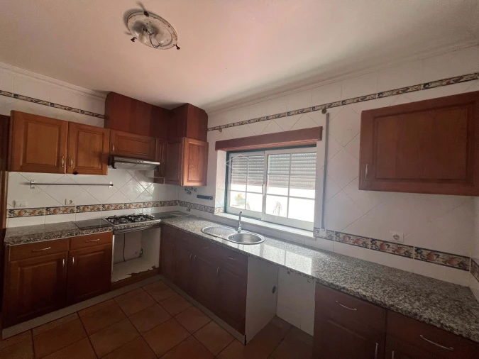 Apartamento T4 para Venda em Pataias e Martingança Foto 12