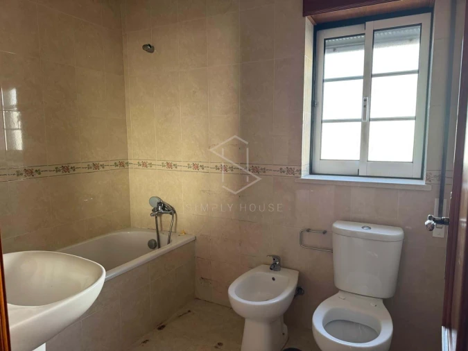 Apartamento T4 para Venda em Pataias e Martingança Foto 42