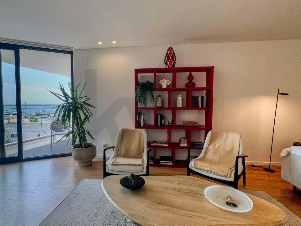 Apartamento T2 para Venda em Olhão Foto 2