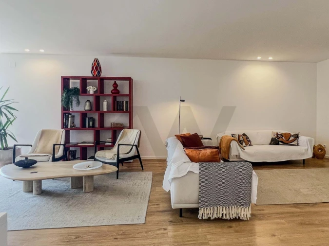 Apartamento T2 para Venda em Olhão Foto 7