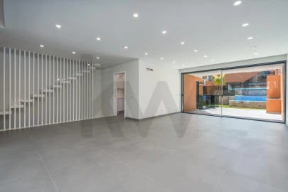 Moradia T3 para Venda em Portimão