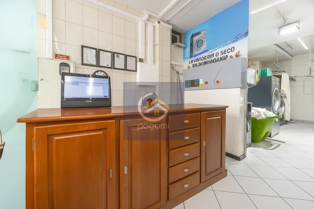 Negócio para Cedência de Quotas em Penafiel Foto 1