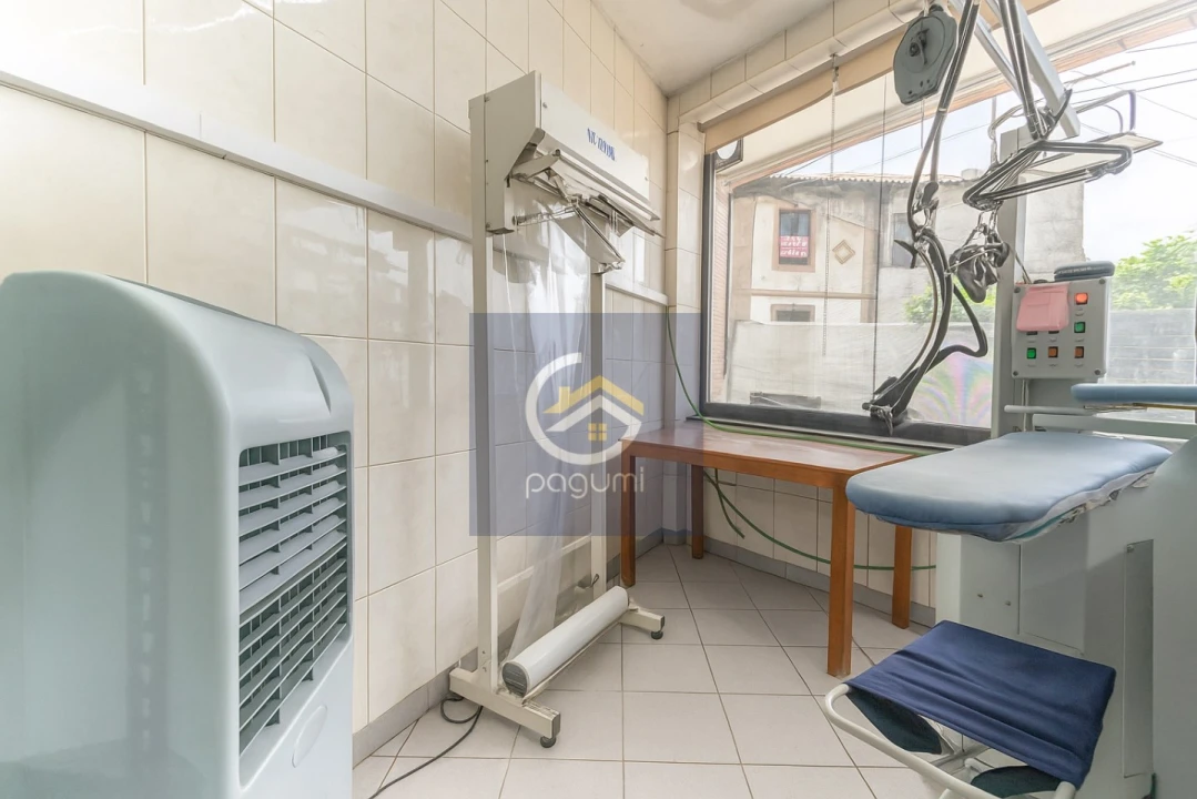 Negócio para Cedência de Quotas em Penafiel Foto 6