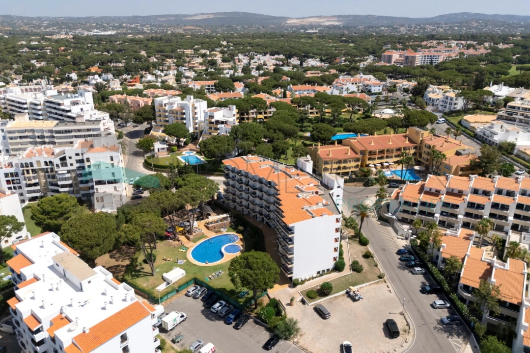 Apartamento T2 para Venda em Quarteira Foto 24
