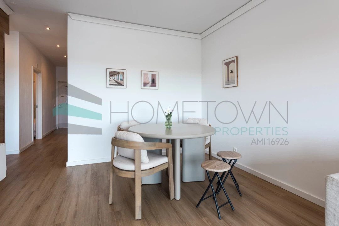 Apartamento T2 para Venda em Quarteira Foto 9
