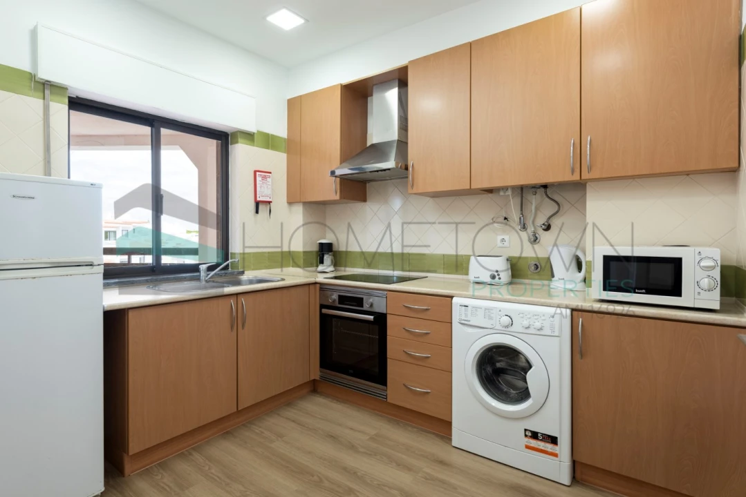 Apartamento T2 para Venda em Quarteira Foto 11
