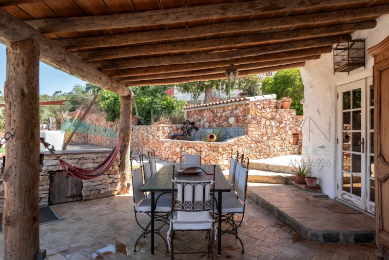 Moradia T3 para Venda em Alte Foto 30