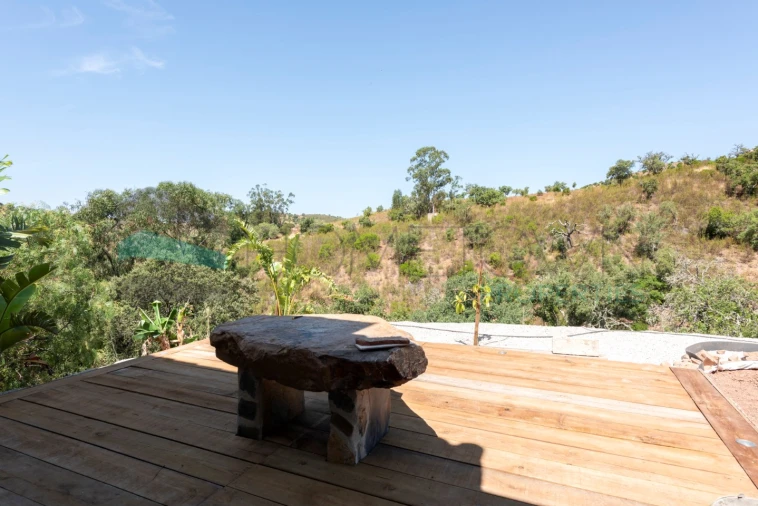 Moradia T3 para Venda em Alte Foto 37