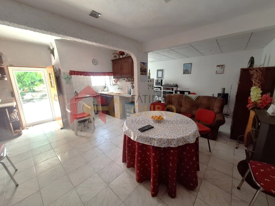 Quinta T4 para Venda em São Bras e São Lourenço Foto 9