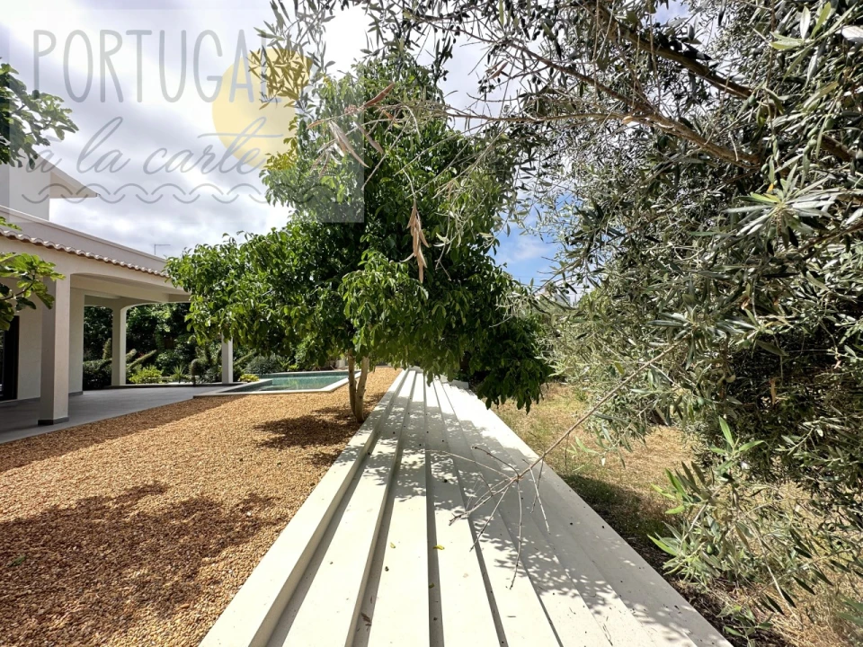 Moradia T4 para Venda em Paderne Foto 60