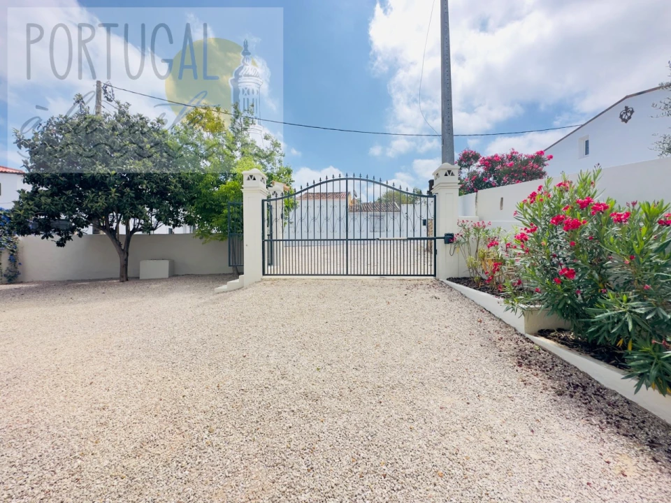 Moradia T4 para Venda em Paderne Foto 78