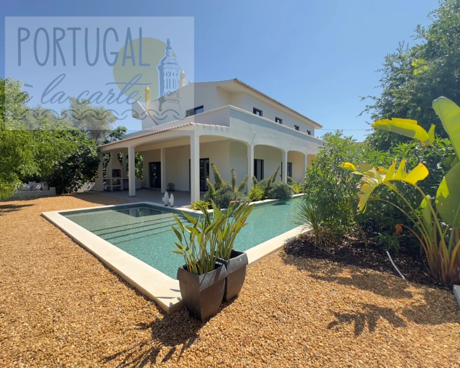 Moradia T4 para Venda em Paderne Foto 3