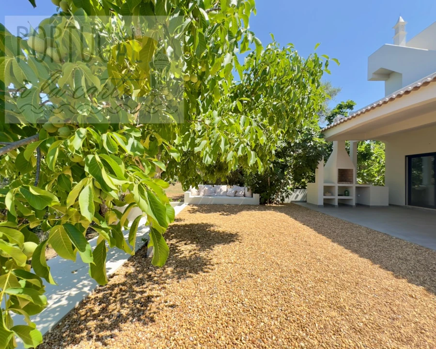 Moradia T4 para Venda em Paderne Foto 48